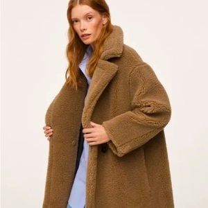 MANGO Oversized Teddy Coat- Size Small - Sold out everywhere! Like new